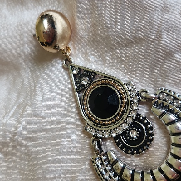 NWOT - mixed metal boho statement earings -aldo - Picture 4 of 4